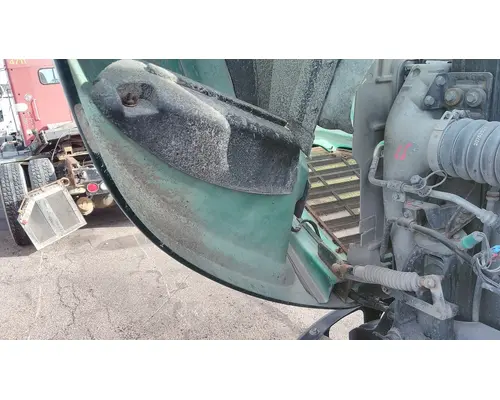MACK CXU612 2008-2018 HOOD