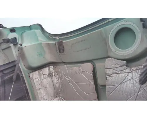 MACK CXU612 2008-2018 HOOD