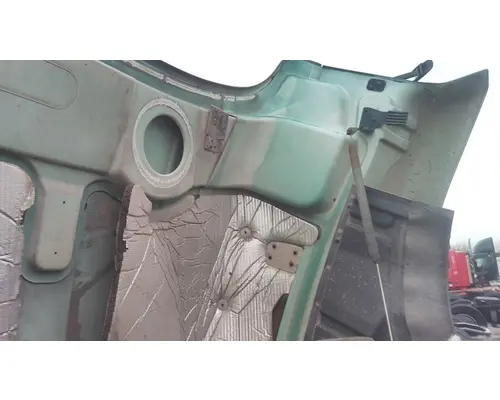 MACK CXU612 2008-2018 HOOD
