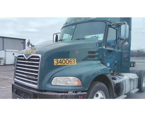 MACK CXU612 2008-2018 HOOD