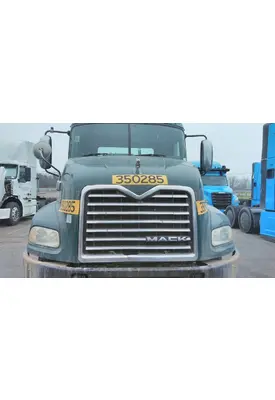 MACK CXU612 2008-2018 HOOD