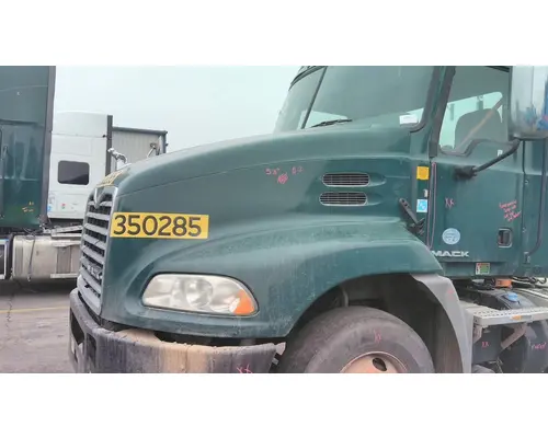 MACK CXU612 2008-2018 HOOD