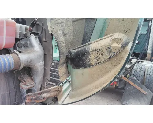 MACK CXU612 2008-2018 HOOD