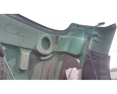 MACK CXU612 2008-2018 HOOD