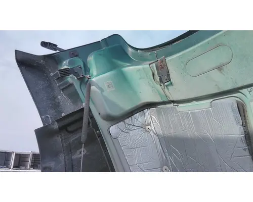 MACK CXU612 2008-2018 HOOD