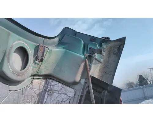 MACK CXU612 2008-2018 HOOD