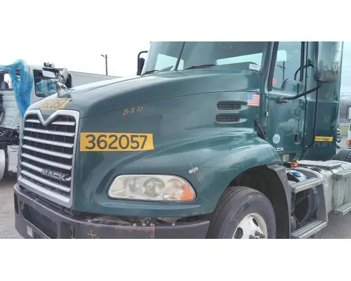MACK CXU612 2008-2018 HOOD