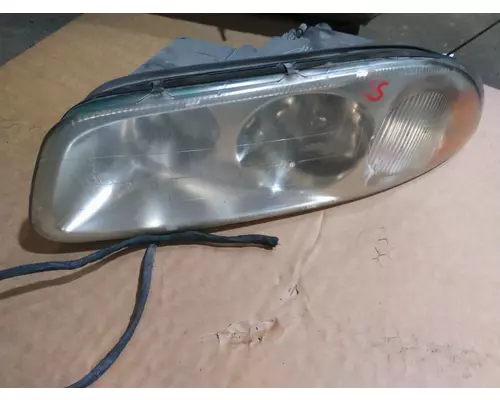 MACK CXU612 2012-2018 HEADLAMP ASSEMBLY