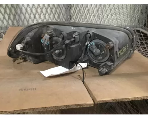 MACK CXU612 2012-2018 HEADLAMP ASSEMBLY