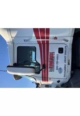MACK CXU612 PINNACLE Door Assembly, Front