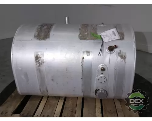 MACK CXU612 2341 fuel tank