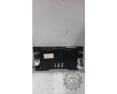 MACK CXU612 3811 combined instrument, complete