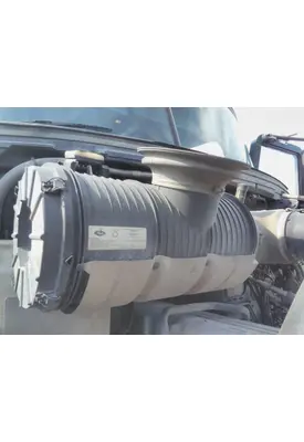 MACK CXU612 AIR CLEANER