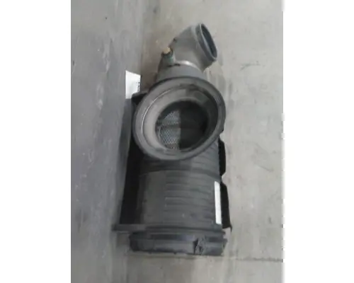 MACK CXU612 AIR CLEANER