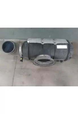 MACK CXU612 AIR CLEANER