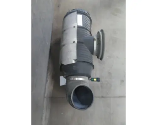 MACK CXU612 AIR CLEANER