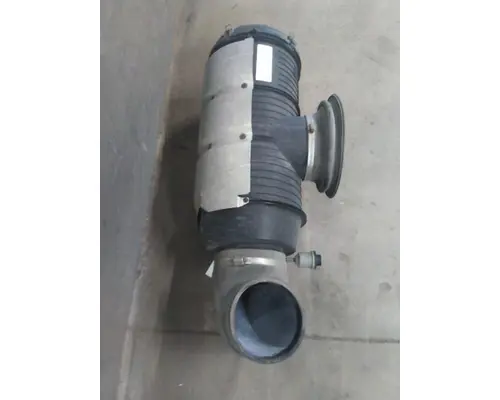MACK CXU612 AIR CLEANER
