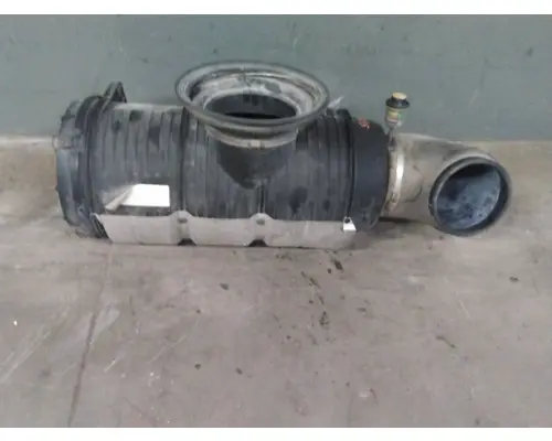 MACK CXU612 AIR CLEANER