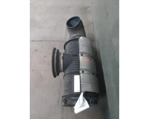 MACK CXU612 AIR CLEANER