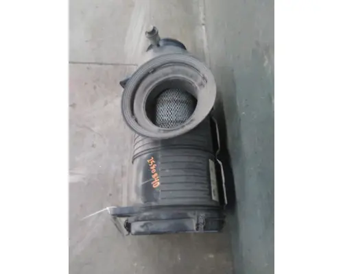 MACK CXU612 AIR CLEANER