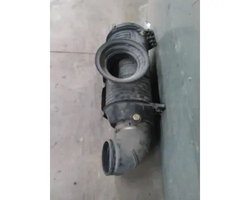 MACK CXU612 AIR CLEANER