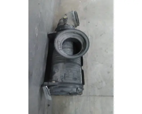 MACK CXU612 AIR CLEANER