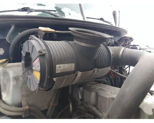 MACK CXU612 AIR CLEANER