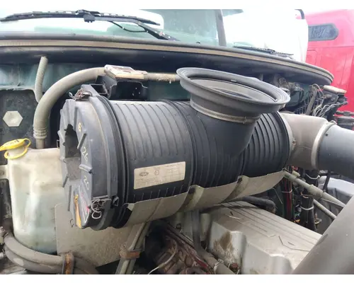 MACK CXU612 AIR CLEANER
