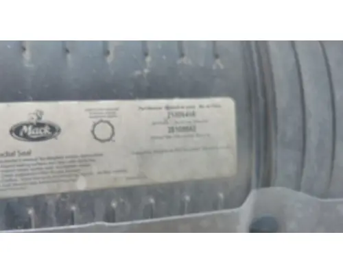 MACK CXU612 AIR CLEANER
