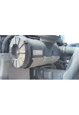 MACK CXU612 AIR CLEANER