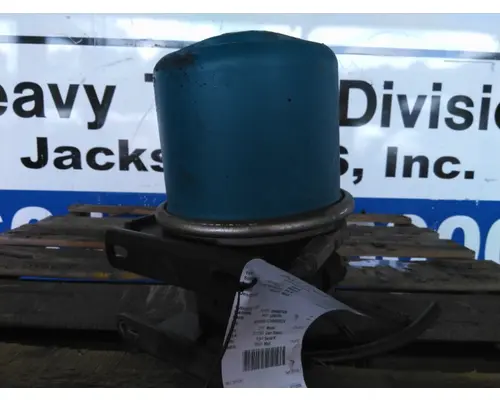 MACK CXU612 AIR CLEANER