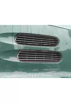 MACK CXU612 AIR INTAKE LOUVER/COVER