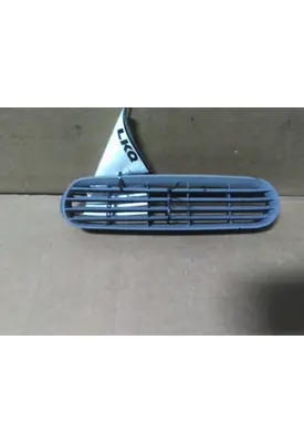 MACK CXU612 AIR INTAKE LOUVER/COVER