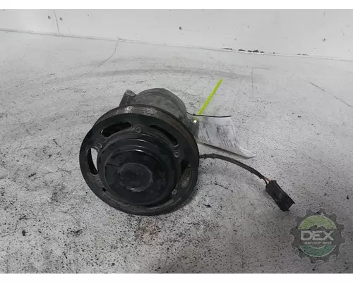 MACK CXU612 Air Conditioner Compressor