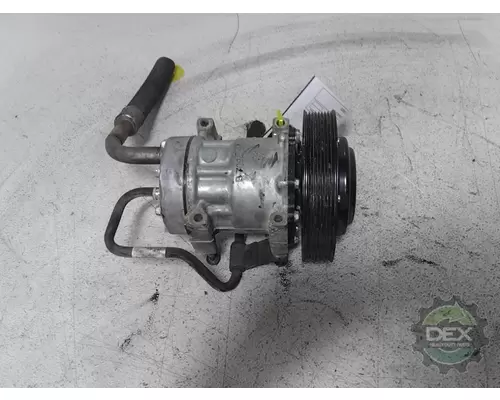 MACK CXU612 Air Conditioner Compressor