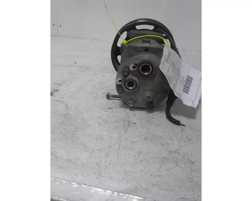 MACK CXU612 Air Conditioner Compressor