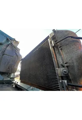 MACK CXU612 Air Conditioner Condenser