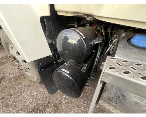 MACK CXU612 Air Drier