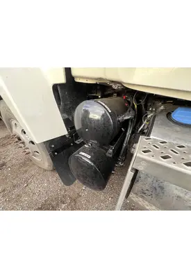 MACK CXU612 Air Drier