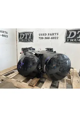 MACK CXU612 Air Tank
