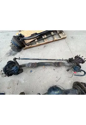 MACK CXU612 Axle Assembly, Rear (Front)