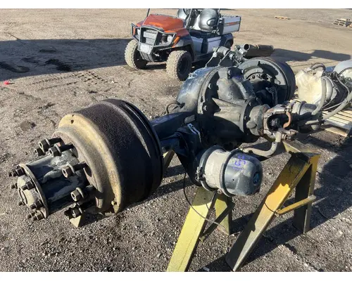 MACK CXU612 Axle Assembly, Rear