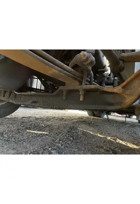 MACK CXU612 Axle Beam (Front)