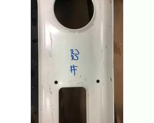 MACK CXU612 BUMPER ASSEMBLY, FRONT