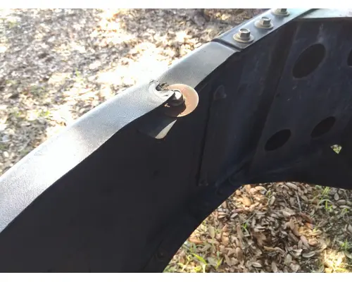 MACK CXU612 BUMPER ASSEMBLY, FRONT