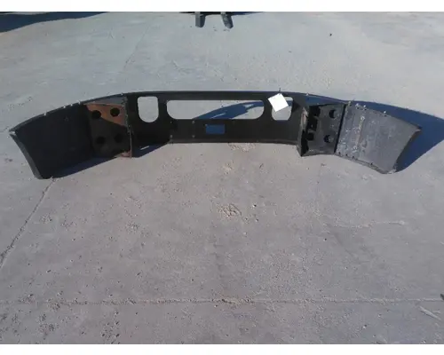 MACK CXU612 BUMPER ASSEMBLY, FRONT
