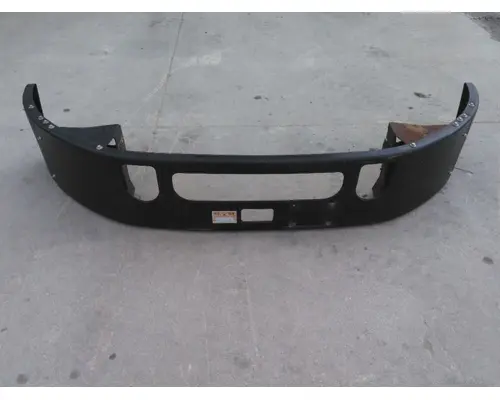 MACK CXU612 BUMPER ASSEMBLY, FRONT