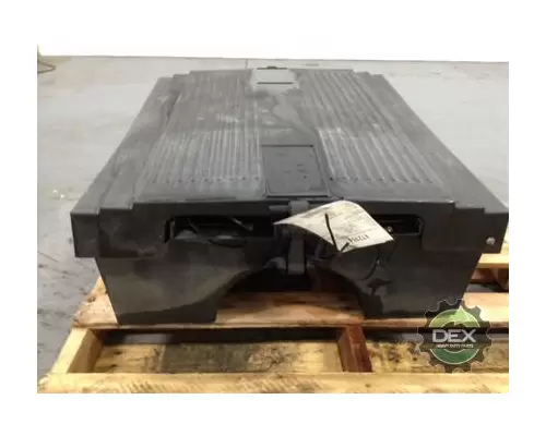 MACK CXU612 Battery Box