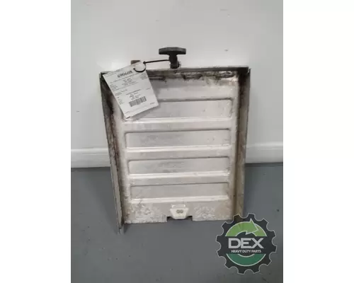 MACK CXU612 Battery Box