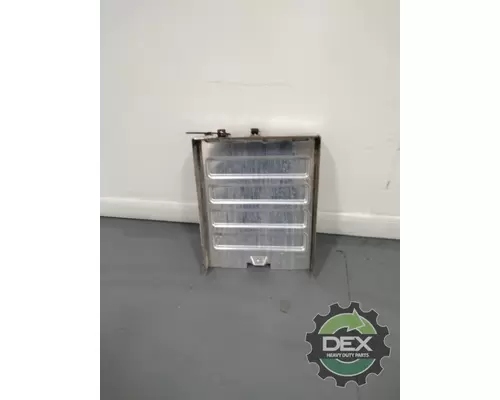 MACK CXU612 Battery Box